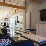Strand Palazzo